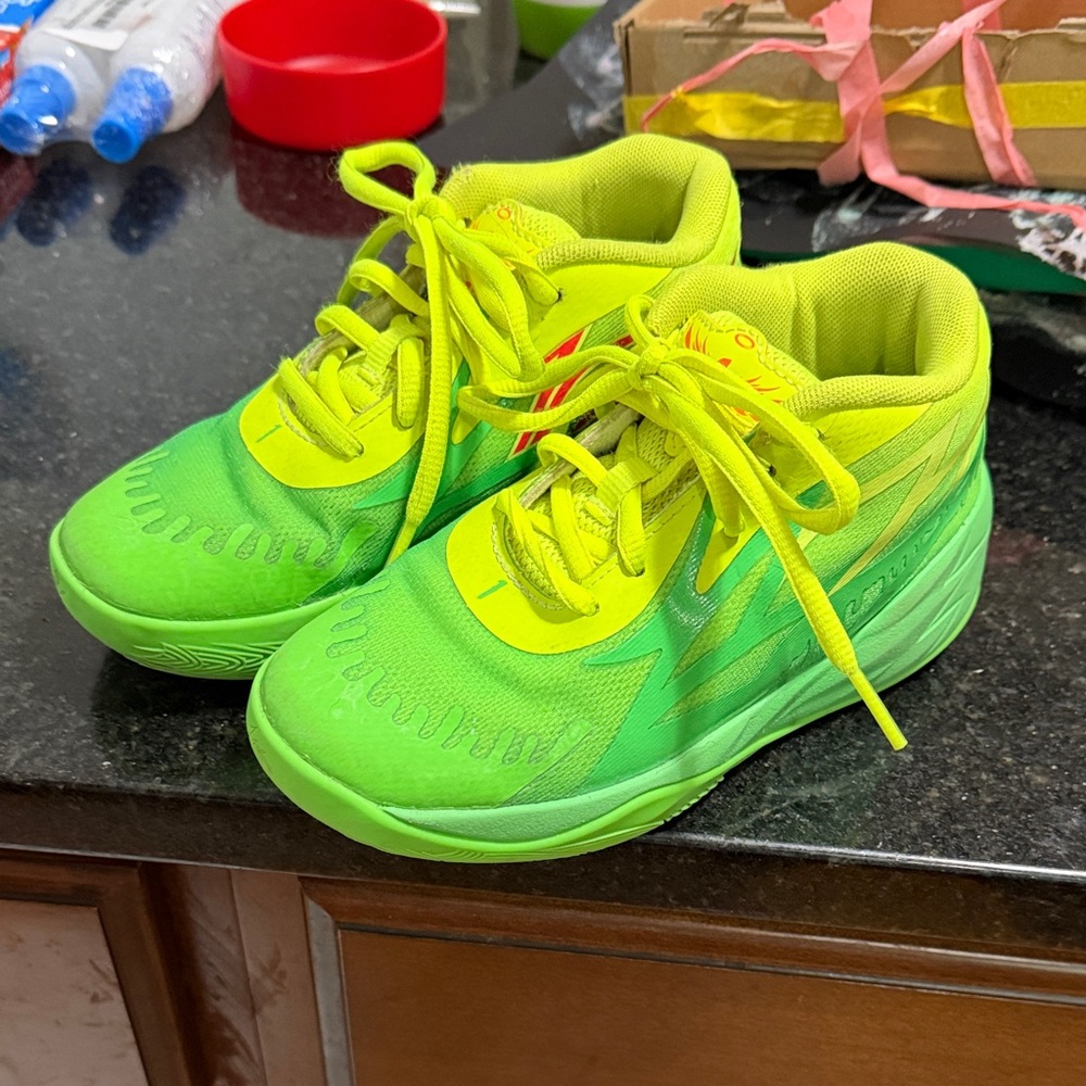 Kids Puma x Nickelodeon MB.02 "Slime" sneaker- Bright Green
